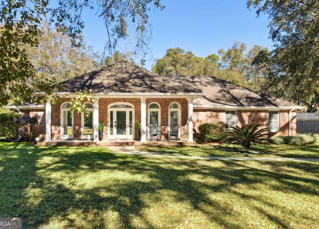 Property at 209 Longwood Rd, St. Marys, GA 31558, 4 beds, 2 baths