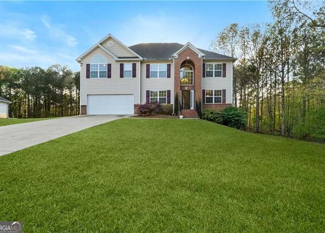 Property at 15 Glen Echo Dr, Covington, GA 30016, 4 beds, 3.5 baths