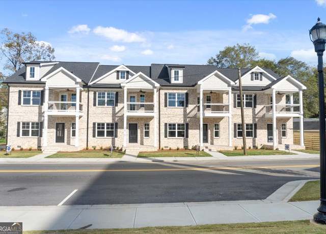 Property at 321 S Madison Ave, Monroe, GA 30655, 4 beds, 2.5 baths