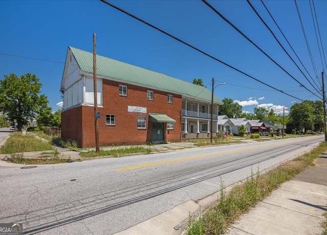 Property at 1377 Wrightsboro Rd, Augusta, GA 30901, 8 beds, 3 baths