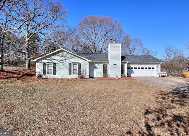 Property at 194 Carl Cedar Hill Rd, Winder, GA 30680, 3 beds, 2 baths