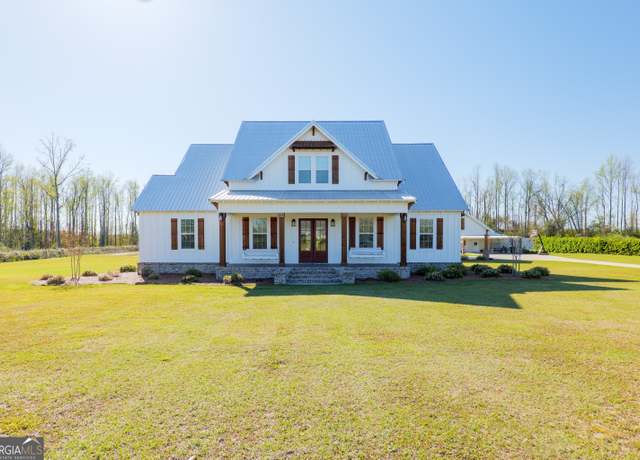 Property at 150 Quail Run Cir, Adel, GA 31620, 1 bed, 1.5 baths