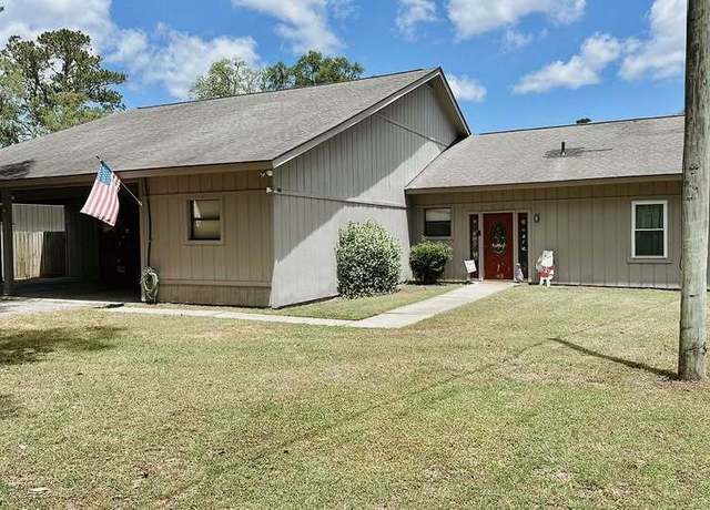 Property at 360 Island Rd, Savannah, GA 31406, 4 beds, 3.5 baths