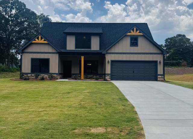 Property at 120 Crane St, Maysville, GA 30558, 4 beds, 3 baths