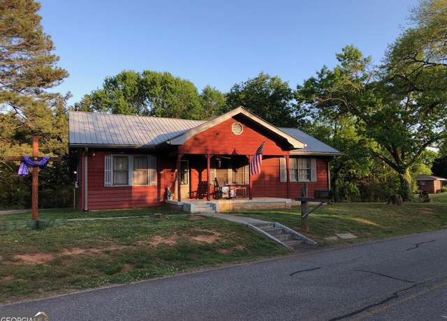 Property at 800 Park Ave, Baldwin, GA 30511, 3 beds, 2 baths