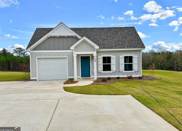 Property at 186 Young Ln, Hamilton, GA 31811, 3 beds, 2 baths