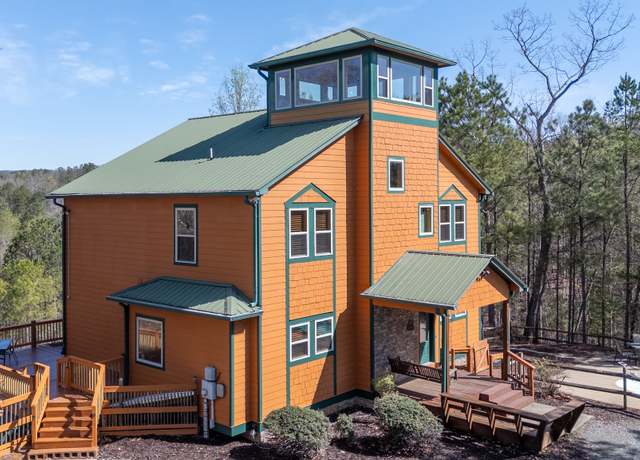 Property at 14 Honeysuckle Way, Ellijay, GA 30540, 4 beds, 3.5 baths