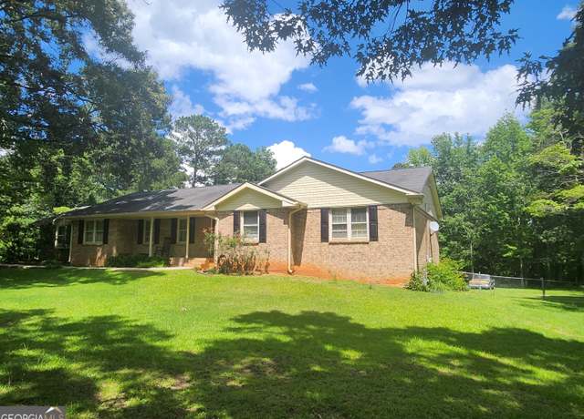 Property at 55 Gill Ln, Stockbridge, GA 30281, 5 beds, 3.5 baths
