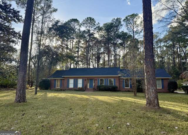 Property at 1075 Wildwood Rd, Waycross, GA 31503, 3 beds, 2 baths
