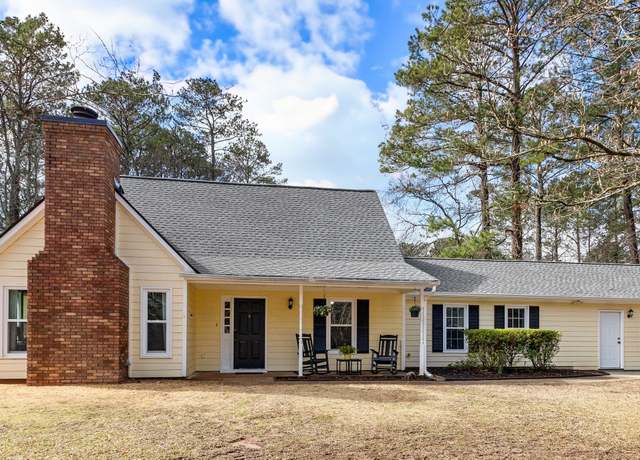 Property at 108 Everhill, Peachtree City, GA 30269, 4 beds, 3.5 baths