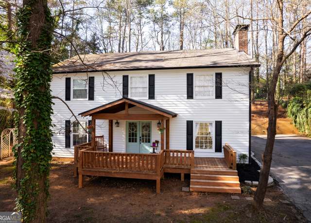 Property at 936 Springer Dr, Griffin, GA 30224, 4 beds, 2.5 baths