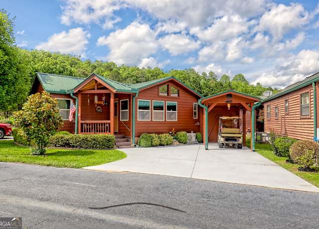 Property at 77 Falls View Dr, Dillard, GA 30537, 1 bed, 1.5 baths