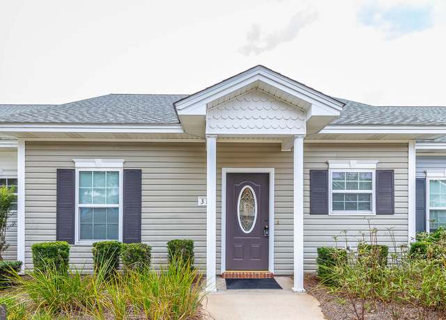 Property at 310 Moss Creek Ln, Brunswick, GA 31520, 2 beds, 2 baths