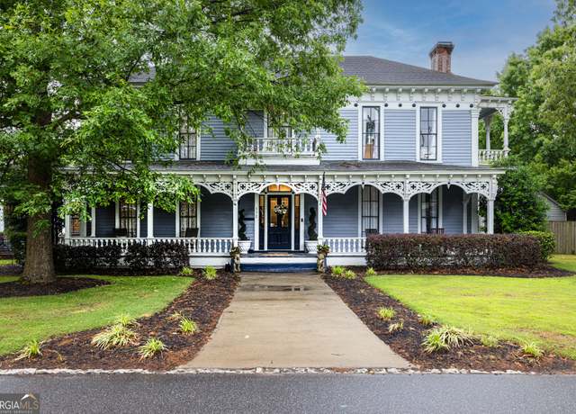 Property at 172 N Second St, Madison, GA 30650, 4 beds, 3.5 baths