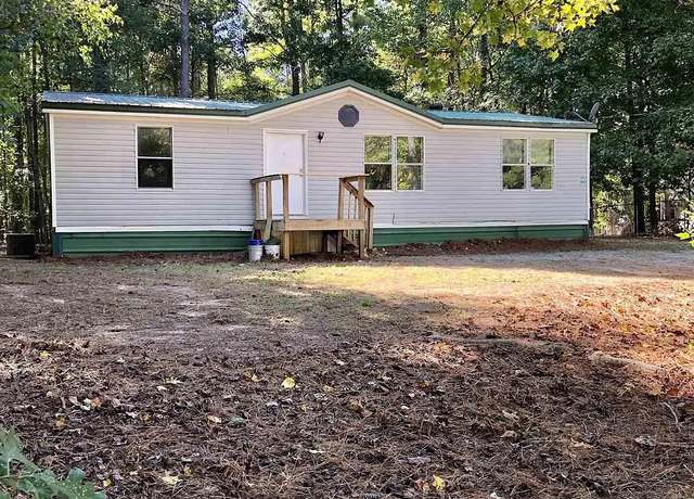 Property at 169 Holly Creek Dr, Carrollton, GA 30116, 3 beds, 2 baths