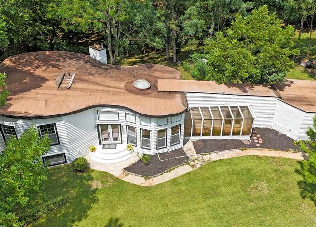 Property at 115 Wilkins Rd, Fayetteville, GA 30214, 5 beds, 4 baths