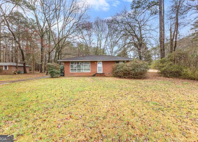 Property at 1119 Highway 54 E, Fayetteville, GA 30214, 3 beds, 1.5 baths
