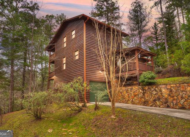 Property at 112 Seneca Dr, Ellijay, GA 30540, 3 beds, 3 baths