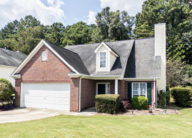 Property at 115 Cloverwood Dr, Fayetteville, GA 30215, 4 beds, 2.5 baths