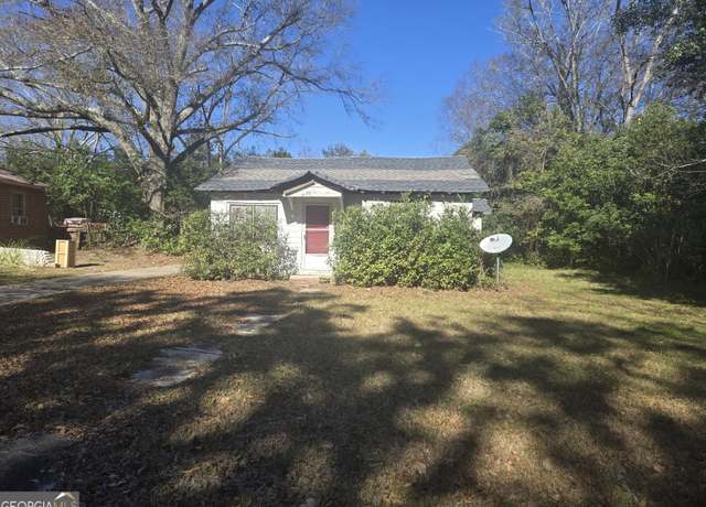 Property at 3957 Atlantic Ave, Macon, GA 31204, 2 beds, 1 bath