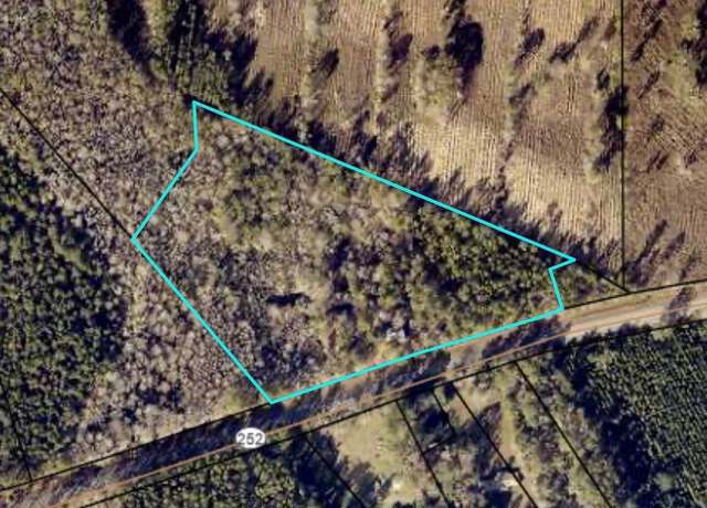 Property at 2750 Burnt Fort Rd, White Oak, GA 31568