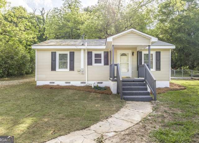 Property at 505 Martin Luther King Dr, Perry, GA 31069, 3 beds, 1 bath