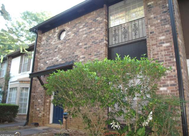 Property at 633 Garden Walk Dr, Stone Mountain, GA 30083, 3 beds, 2.5 baths