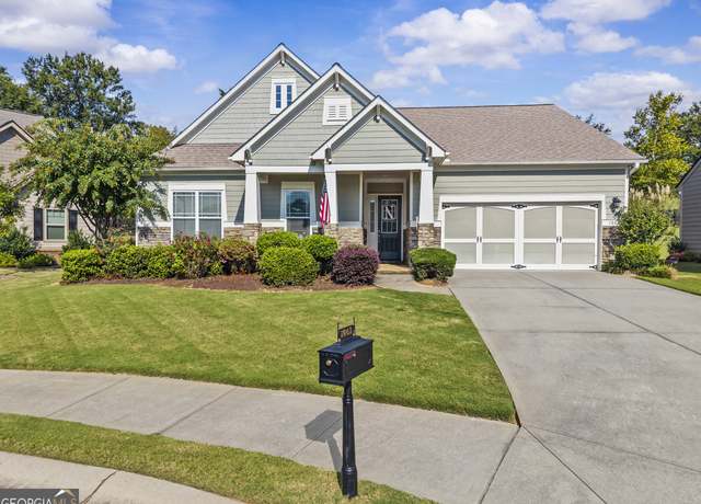 Property at 1061 Creekwood Cir, Madison, GA 30650, 2 beds, 2 baths