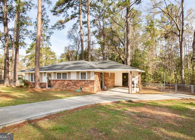 Property at 230 Taylor Cir, Blackshear, GA 31516, 3 beds, 1.5 baths