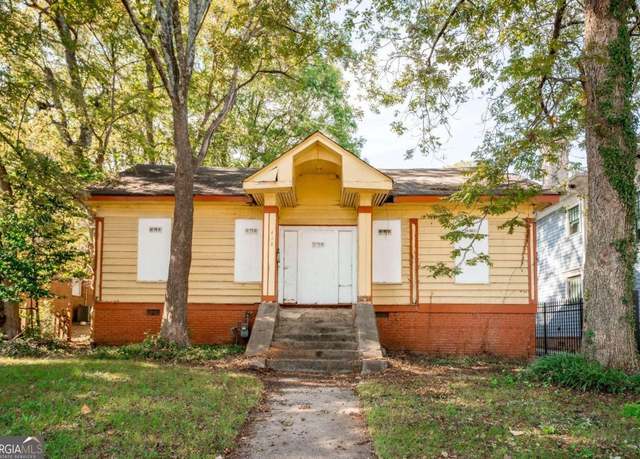 Property at 418 N Highland Ave NE, Atlanta, GA 30307, 3 beds, 1 bath