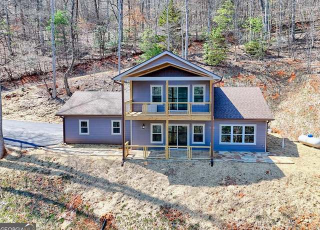 Property at 1378 Summit Trl, Hiawassee, GA 30546, 2 beds, 3 baths