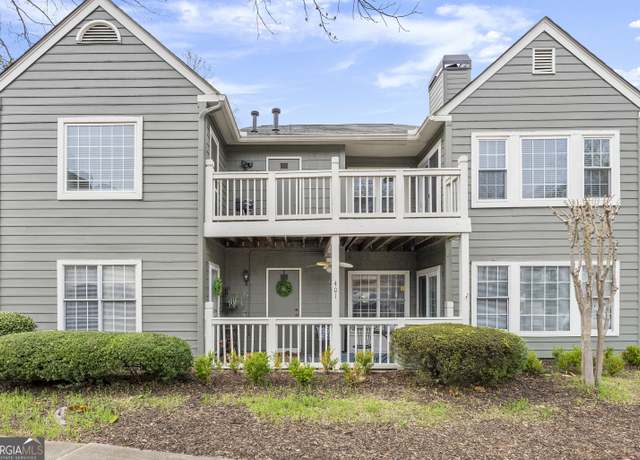 Property at 402 Mill Pond Rd, Roswell, GA 30076, 2 beds, 2 baths
