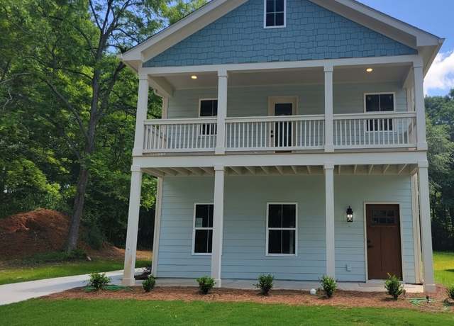 Property at 431 Ash St, Monroe, GA 30655, 3 beds, 2.5 baths