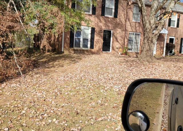 Property at 687 Redland Dr #687, Jonesboro, GA 30238, 2 beds, 2.5 baths