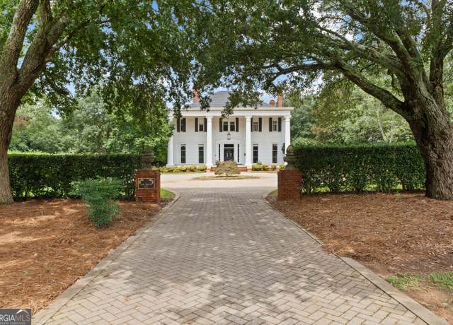 Property at 617 Dixie Ave, Madison, GA 30650, 6 beds, 8 baths