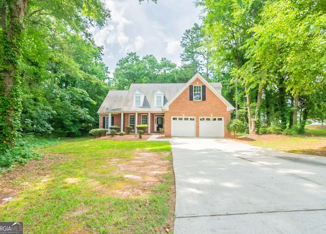 Property at 70 Sylvia Cir, Covington, GA 30016, 3 beds, 2 baths