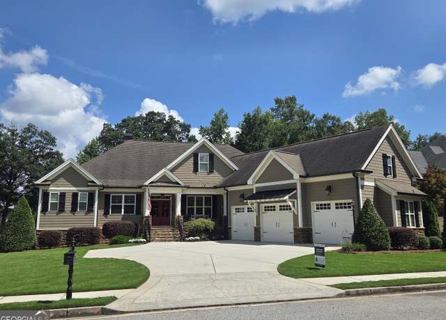 Property at 185 Lake Shore Dr, Newnan, GA 30265, 4 beds, 3.5 baths