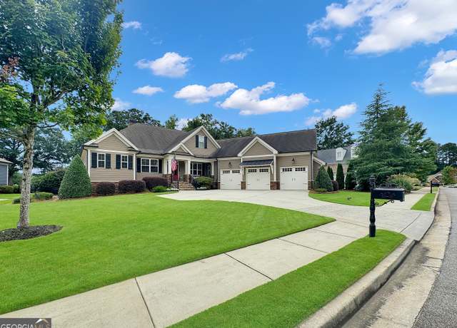 Property at 185 Lake Shore Dr, Newnan, GA 30265, 5 beds, 4.5 baths