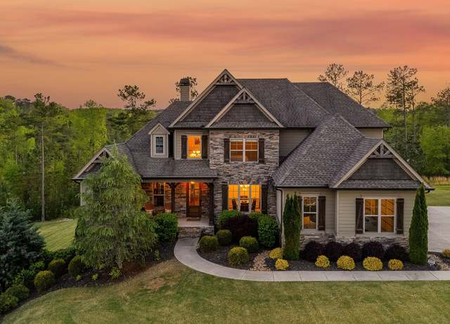 Property at 776 Arbor Springs Pkwy, Newnan, GA 30265, 4 beds, 3.5 baths