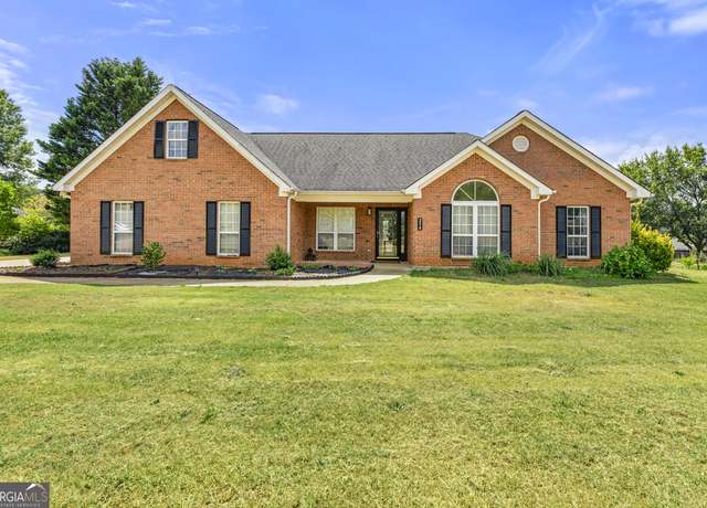 Property at 234 Thorne Wood Ln, Hampton, GA 30228, 4 beds, 2 baths