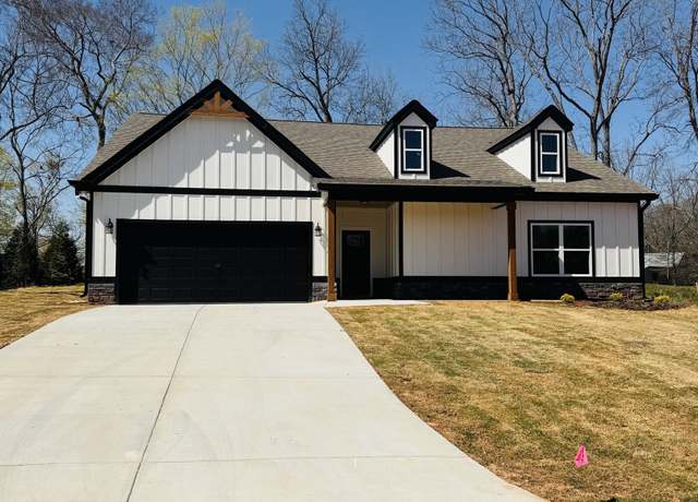 Property at 25 Crane St, Maysville, GA 30558, 3 beds, 2 baths
