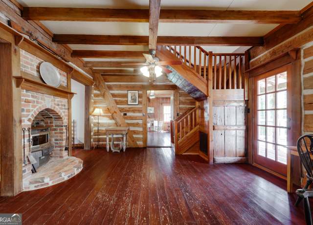 Property at 1621 Daniells Bridge Rd, Athens, GA 30606, 3 beds, 2.5 baths