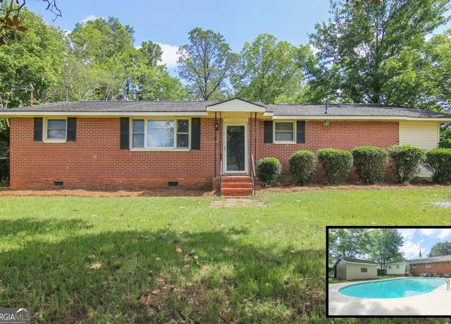 Property at 100 Wilson Dr, Centerville, GA 31028, 4 beds, 2.5 baths