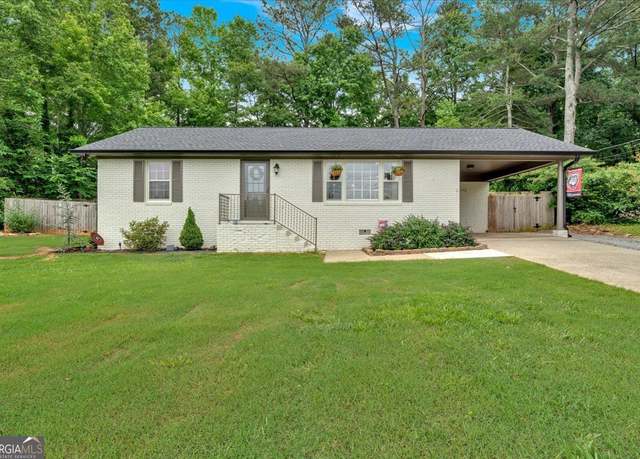 Property at 30 Mary Ella Dr, Carrollton, GA 30116, 2 beds, 1 bath