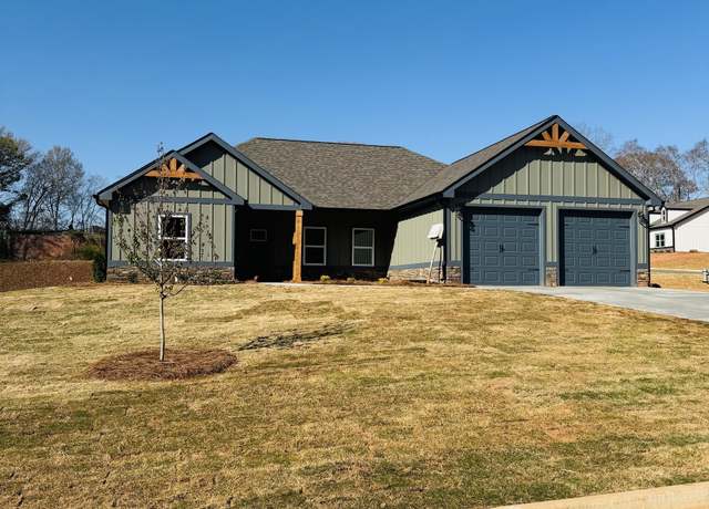 Property at 48 Crane St, Maysville, GA 30558, 3 beds, 2 baths