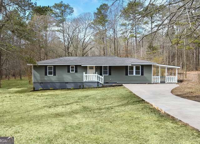 Property at 36 Crest Rd, Griffin, GA 30224, 3 beds, 2 baths