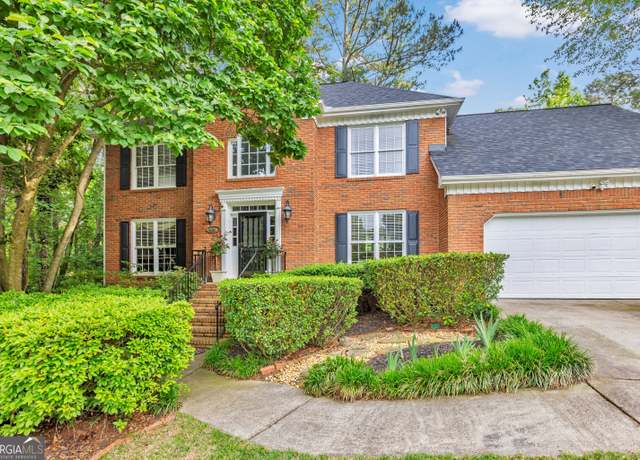 Property at 4250 Edgewater Ct NW, Kennesaw, GA 30144, 4 beds, 2.5 baths
