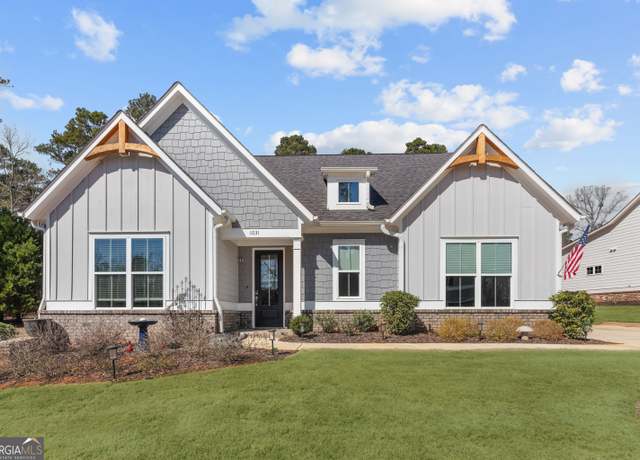 Property at 1031 Spoon Dr, Greensboro, GA 30642, 4 beds, 3 baths