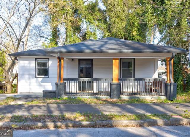 Property at 1108 SW Welch St SW, Atlanta, GA 30310, 4 beds, 3 baths