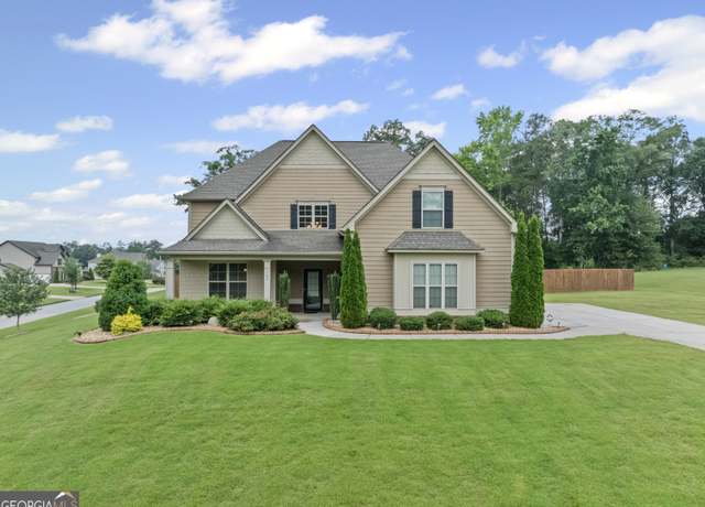 Property at 108 Donovan Ave, Locust Grove, GA 30248, 5 beds, 3.5 baths